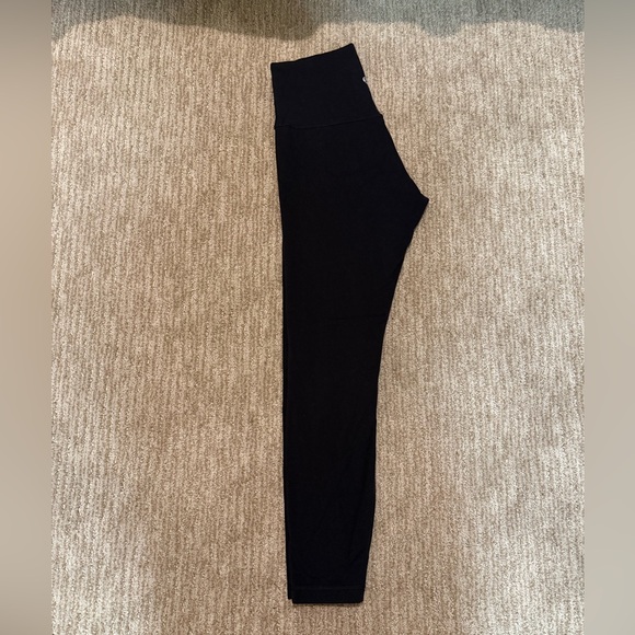 Lululemon Align Leggings Black 25” - Picture 4 of 6